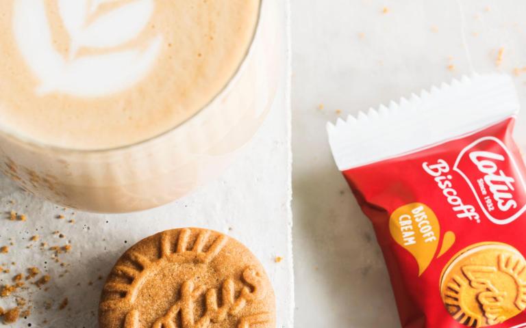 Lotus Biscoff Sandwich cookie