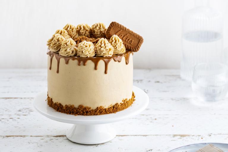 Biscoff layer cake