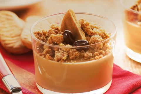 recette Panna cotta au café et crumble de biscuits original Lotus Biscoff