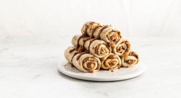 Biscoff Crunchy Rolls